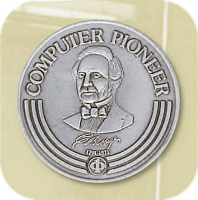 'Medal IEEE computer Pioneer.png'